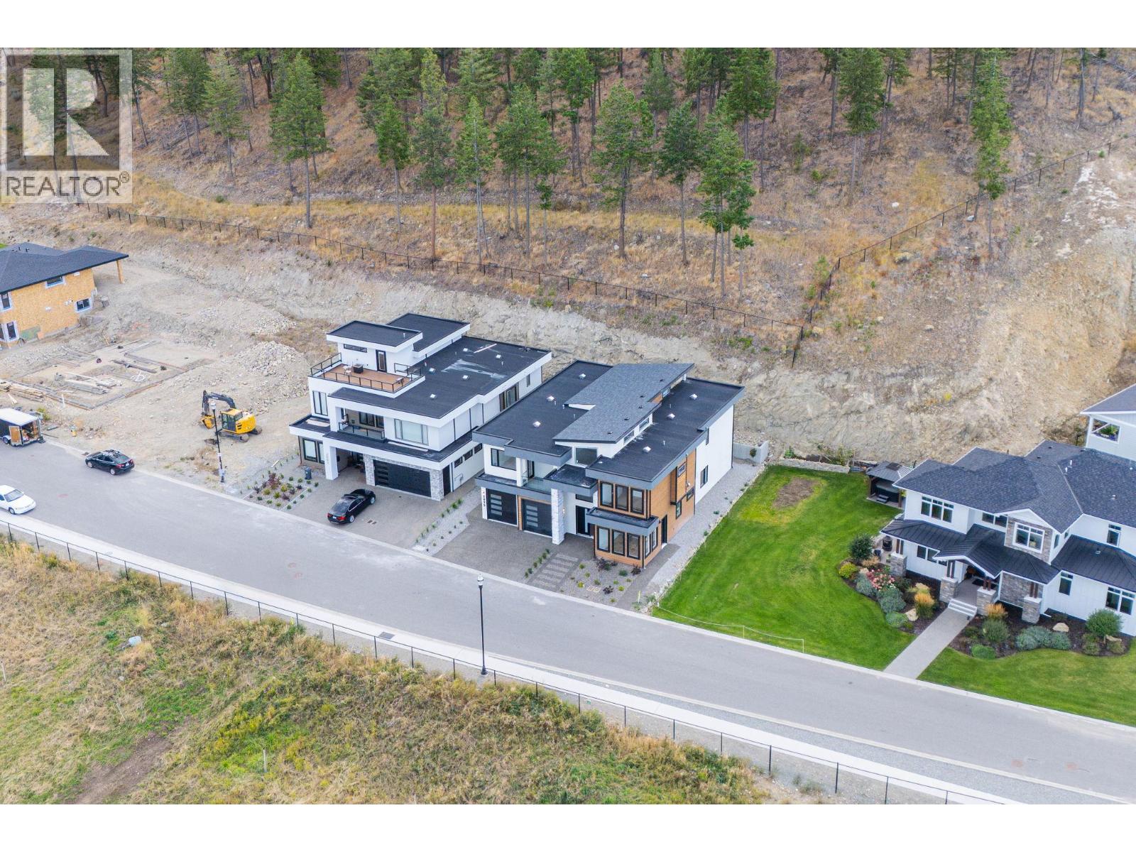  2095 Cortina Drive, Kelowna