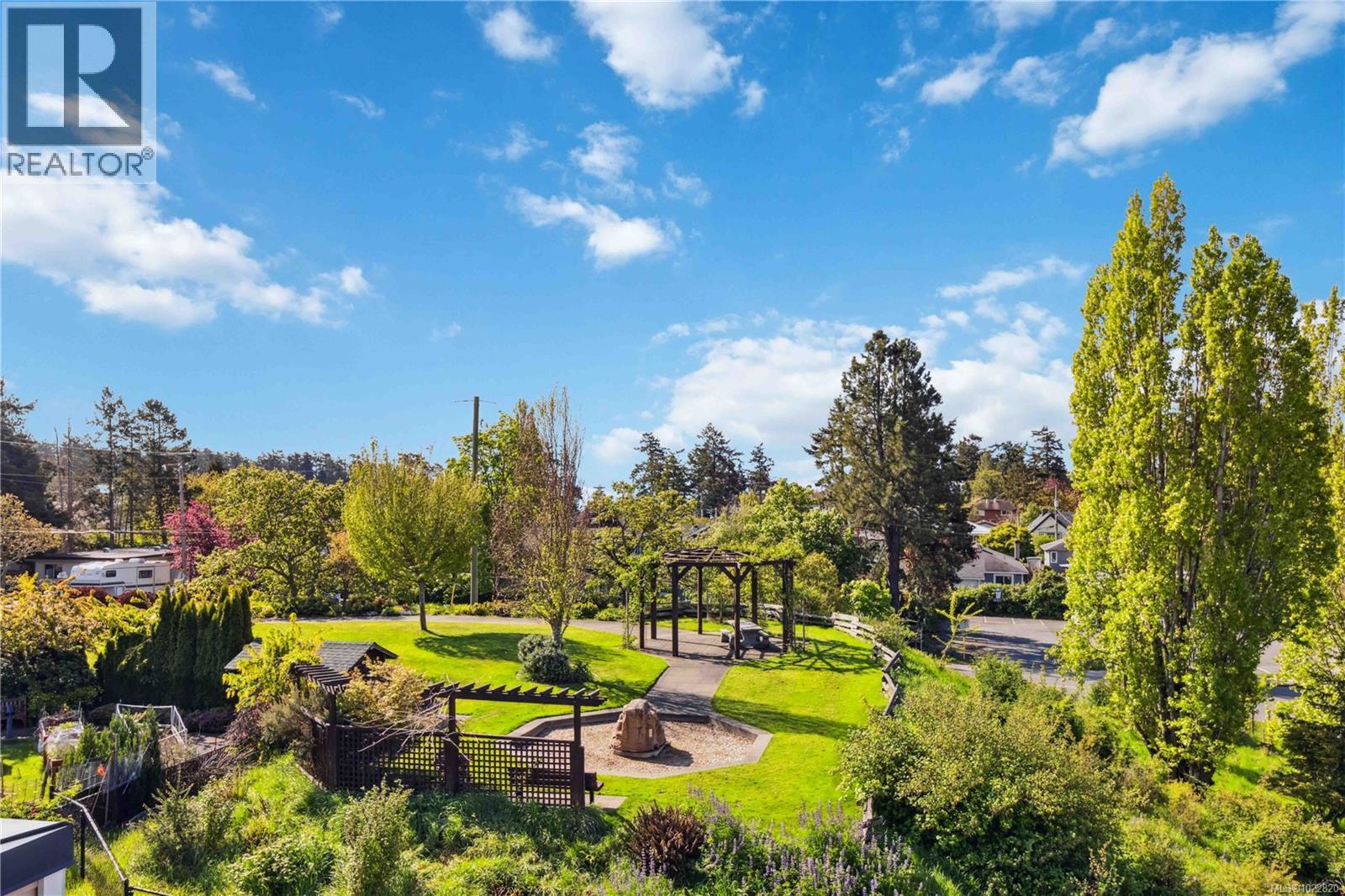 308 1405 Esquimalt Rd, Esquimalt