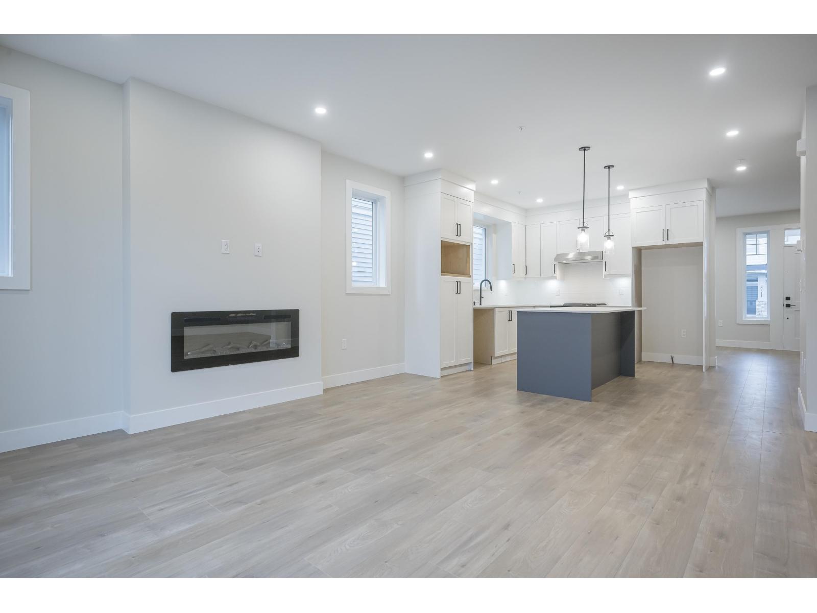 20516 76A AVENUE, Langley