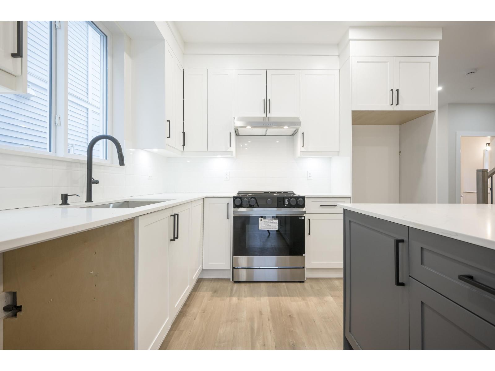 20516 76A AVENUE, Langley