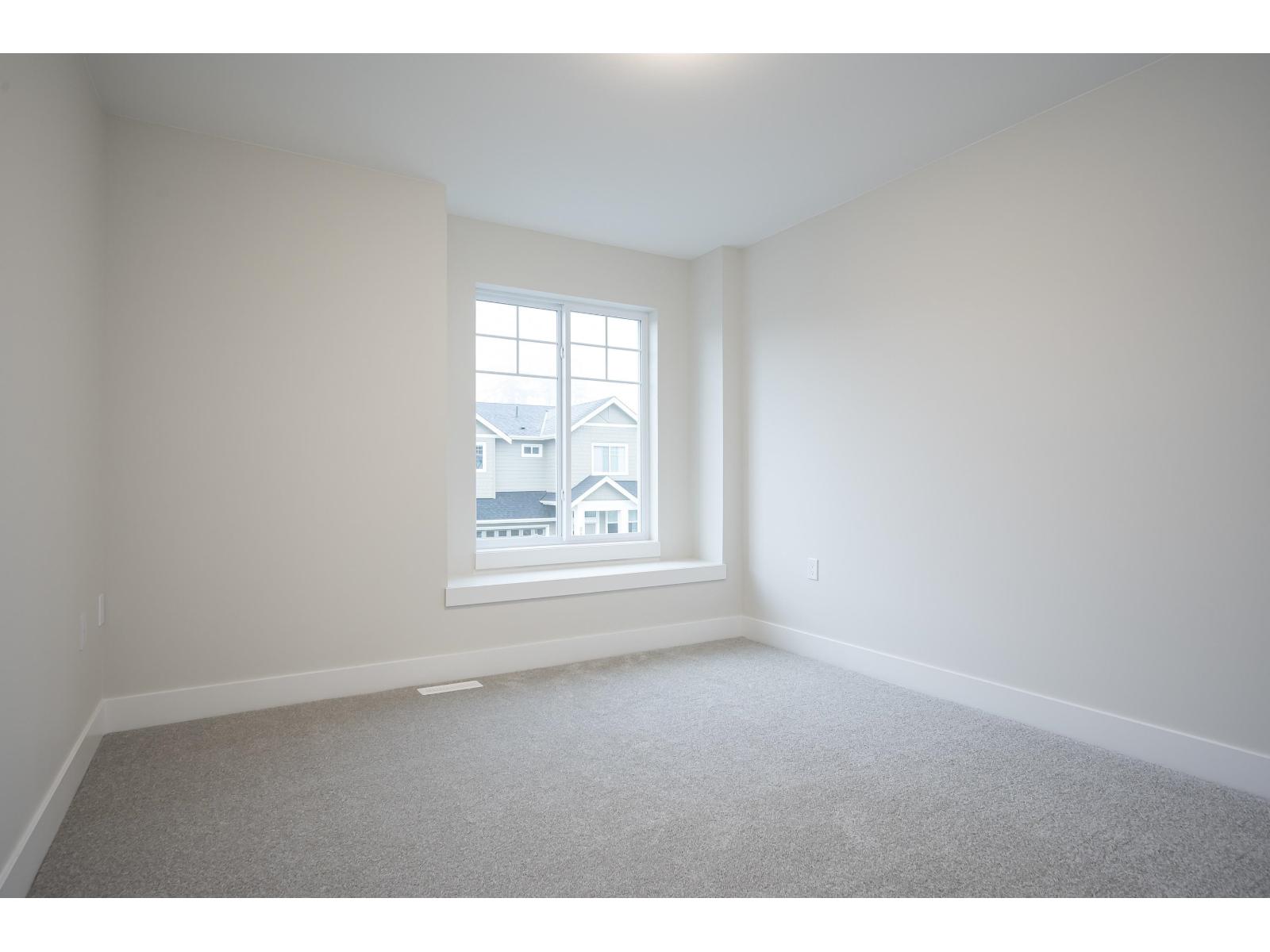 20516 76A AVENUE, Langley