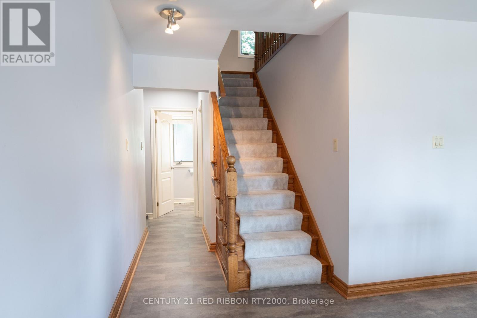 51 QUEEN STREET — photo 22