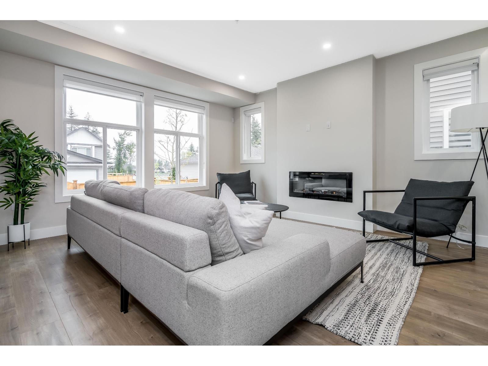 20523 76 AVENUE, Langley