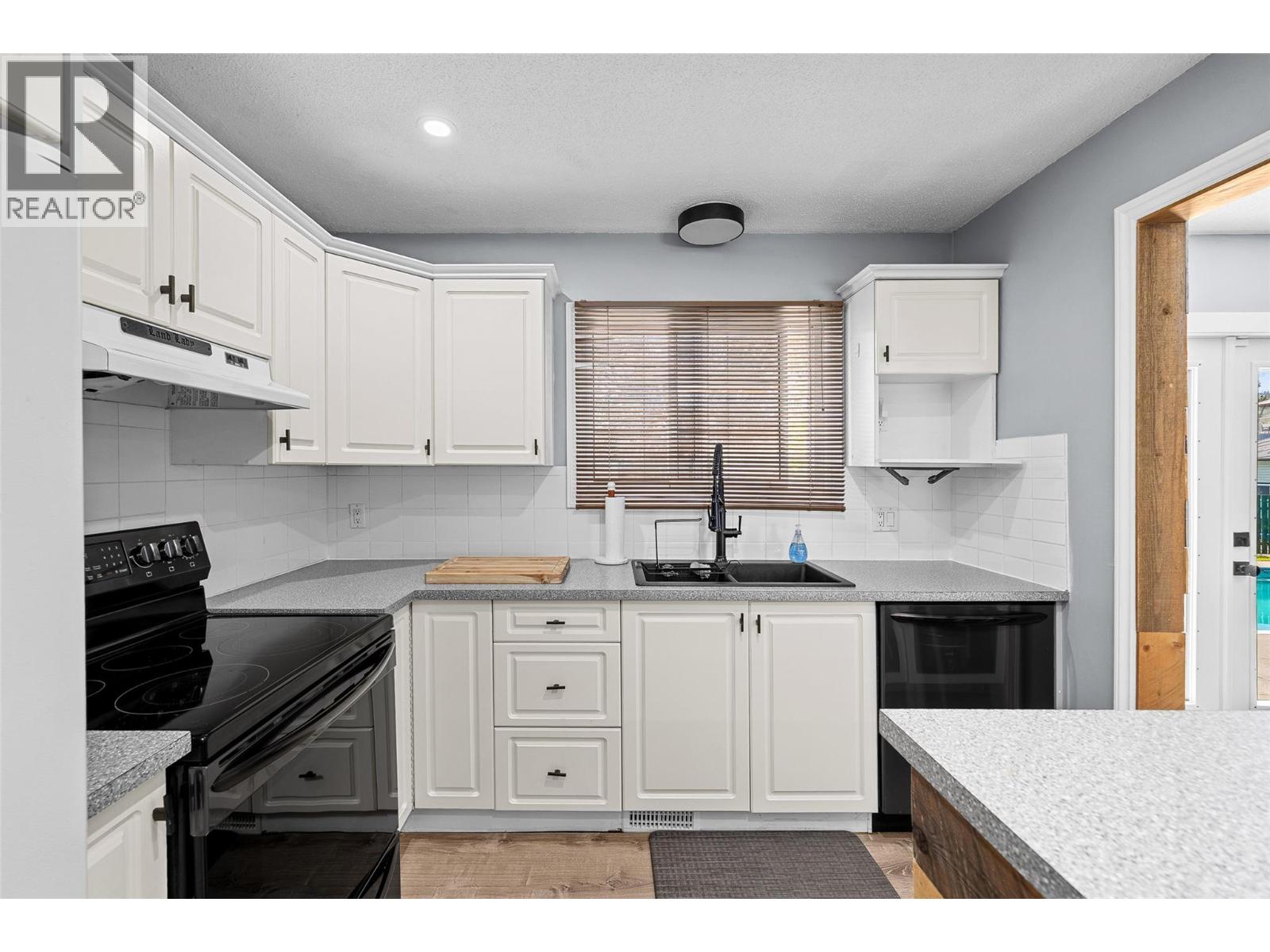  3592 Barney Road, West Kelowna