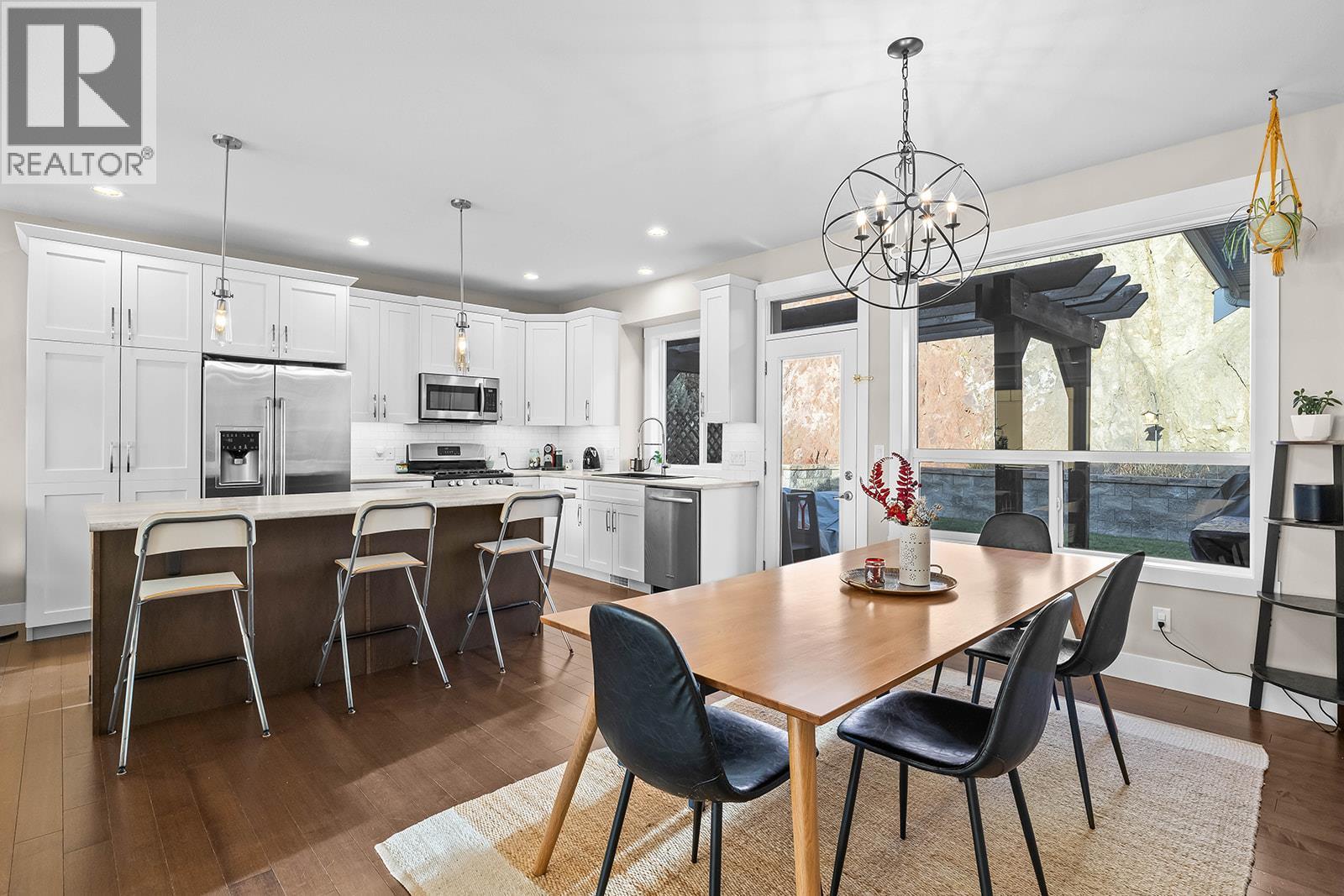  1330 Rocky Point Drive, Kelowna