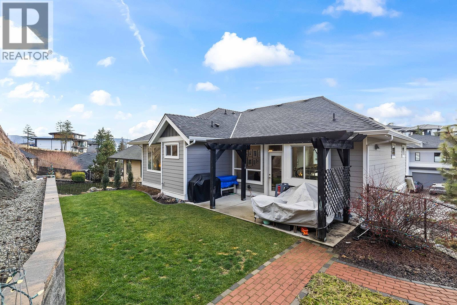  1330 Rocky Point Drive, Kelowna