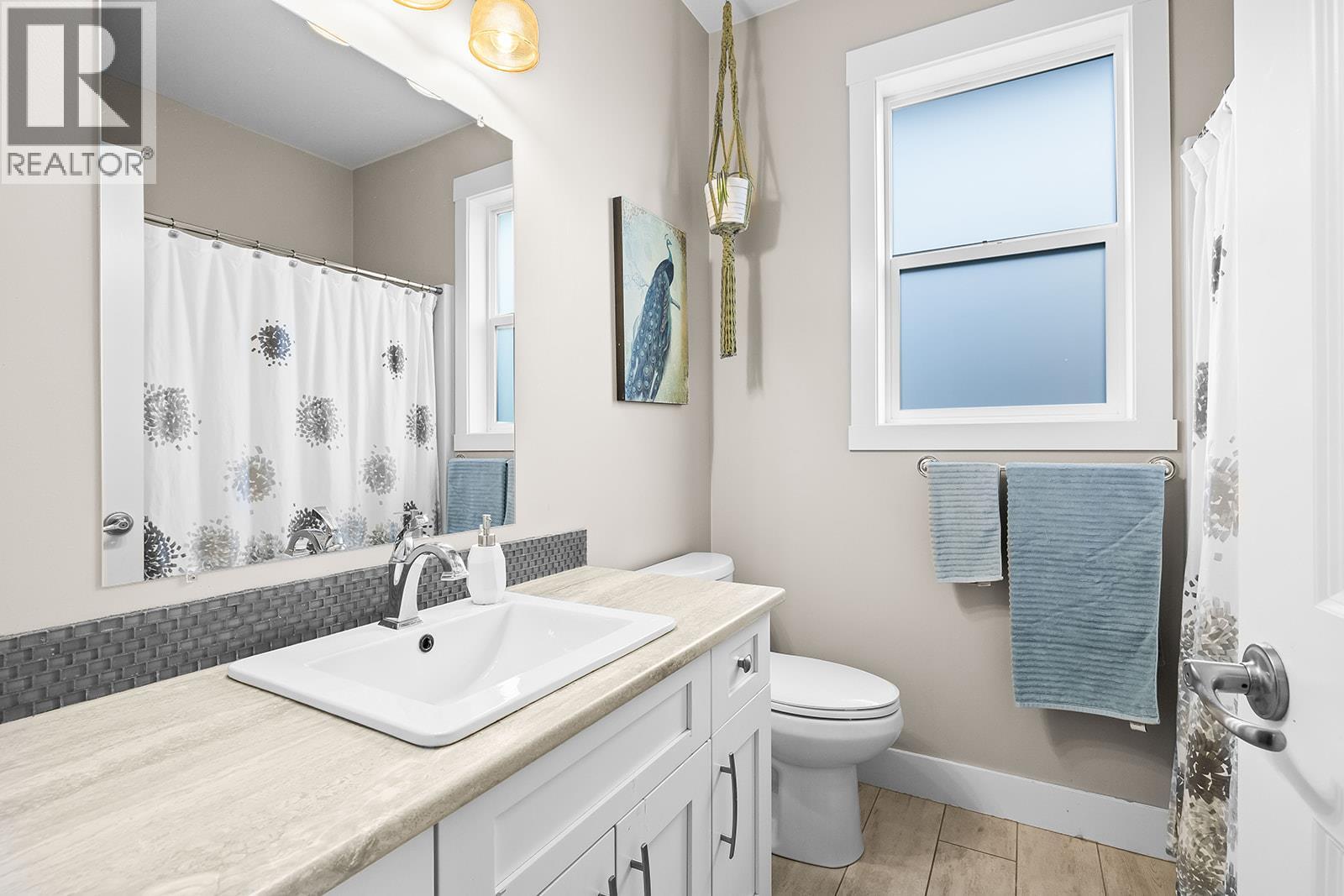  1330 Rocky Point Drive, Kelowna