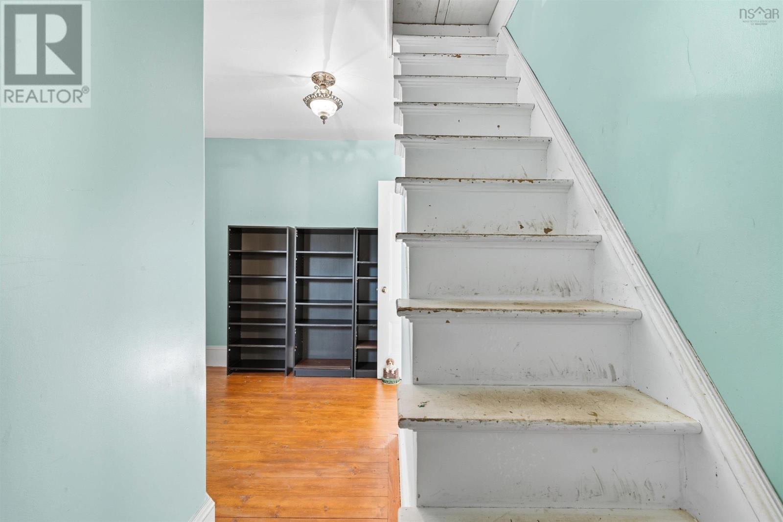 Property 36 of 49 of 1852 331 Highway