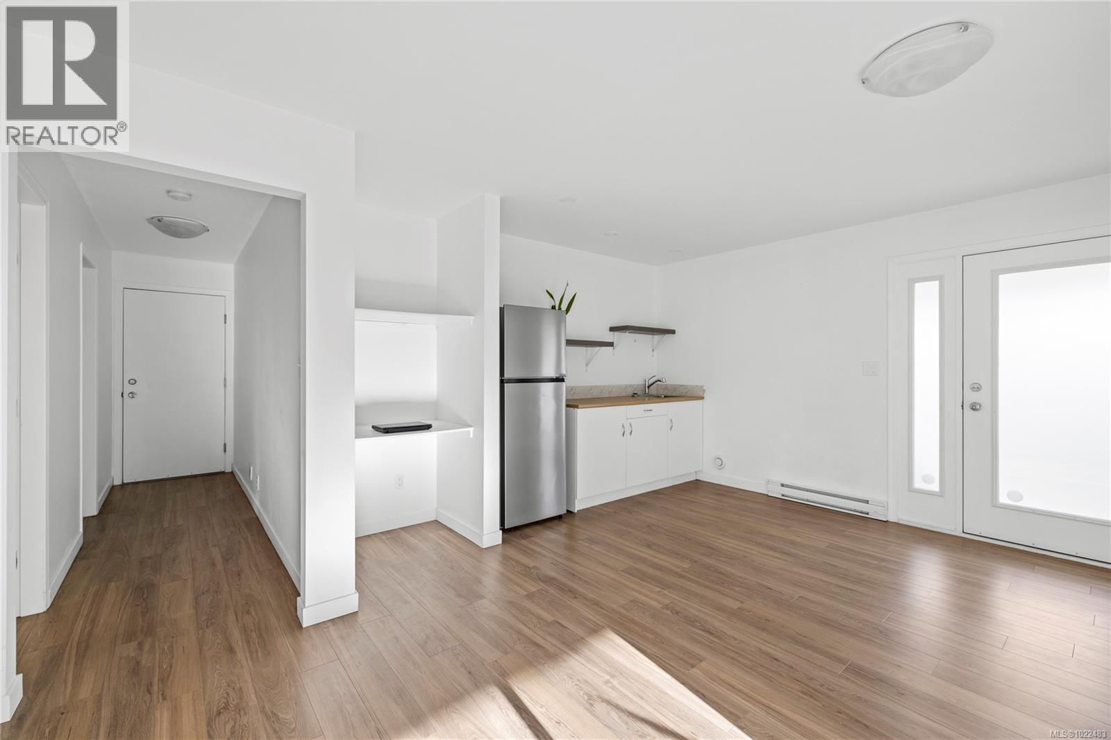 1184 Centre Rd, Qualicum Beach