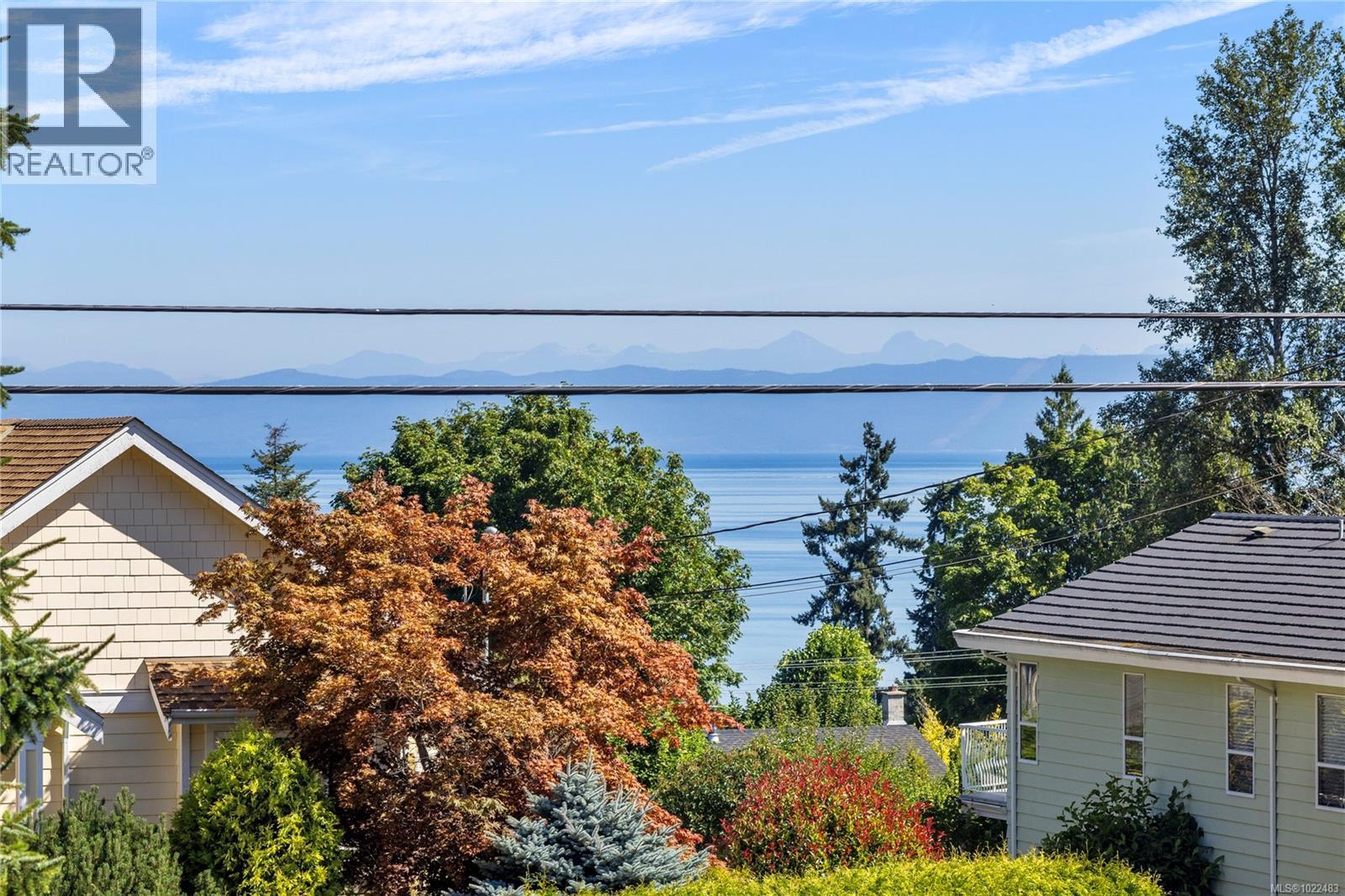 1184 Centre Rd, Qualicum Beach