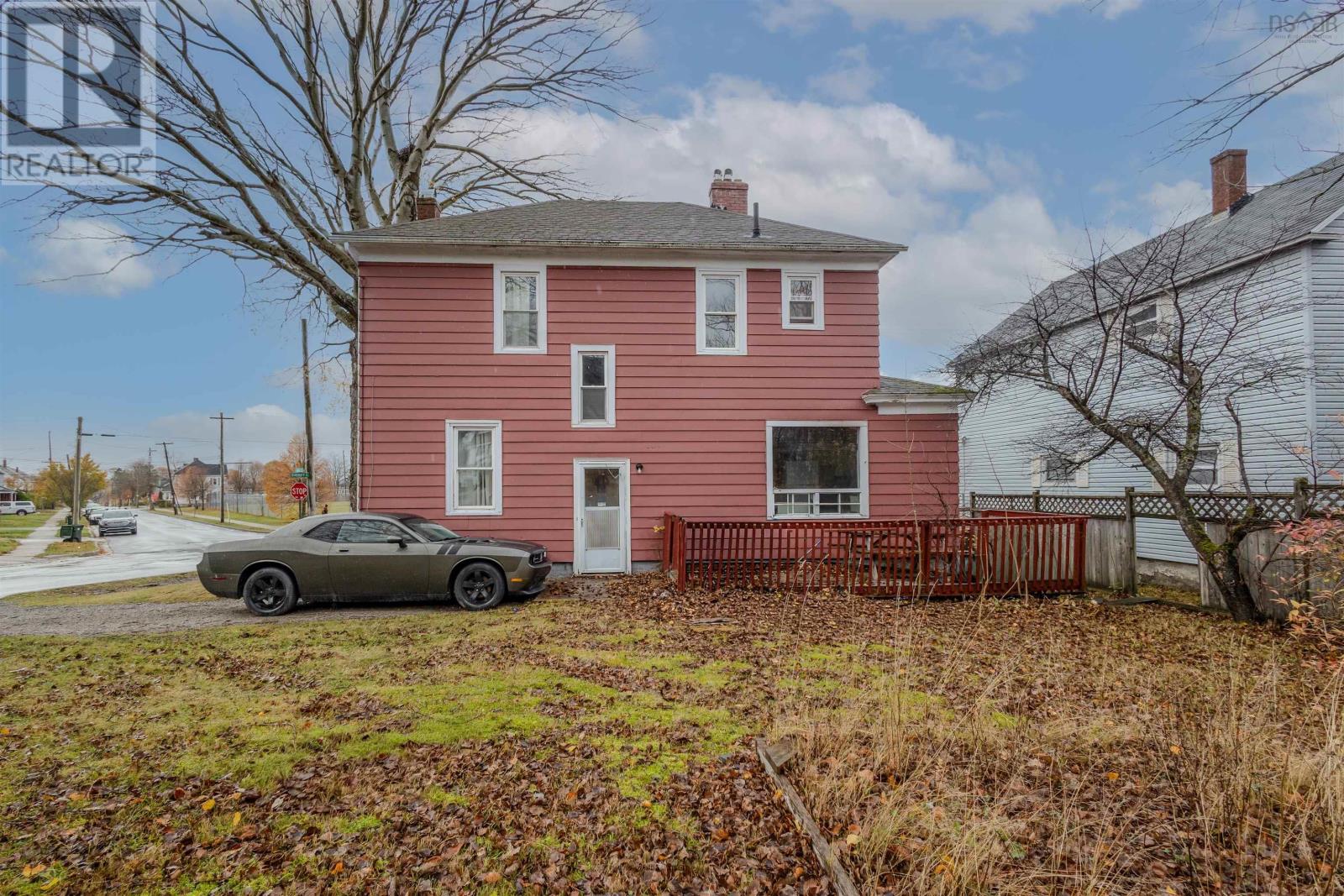 71 SHERIFF AVENUE - 4