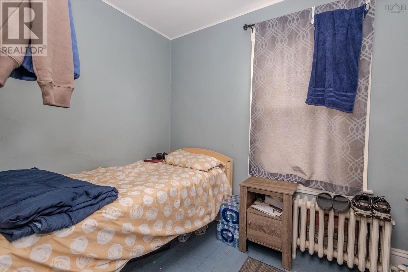 71 SHERIFF AVENUE - 19