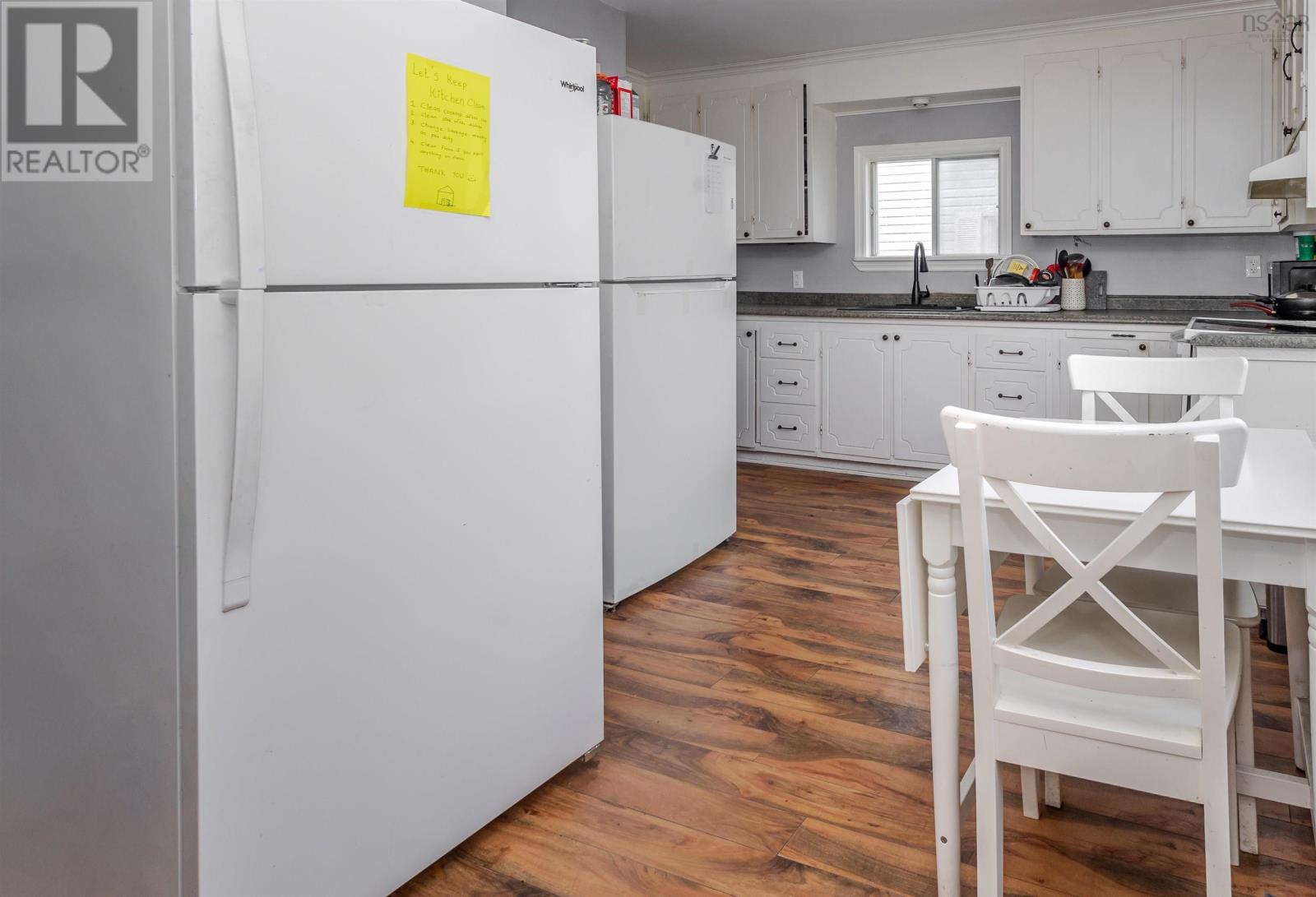 71 SHERIFF AVENUE - 5