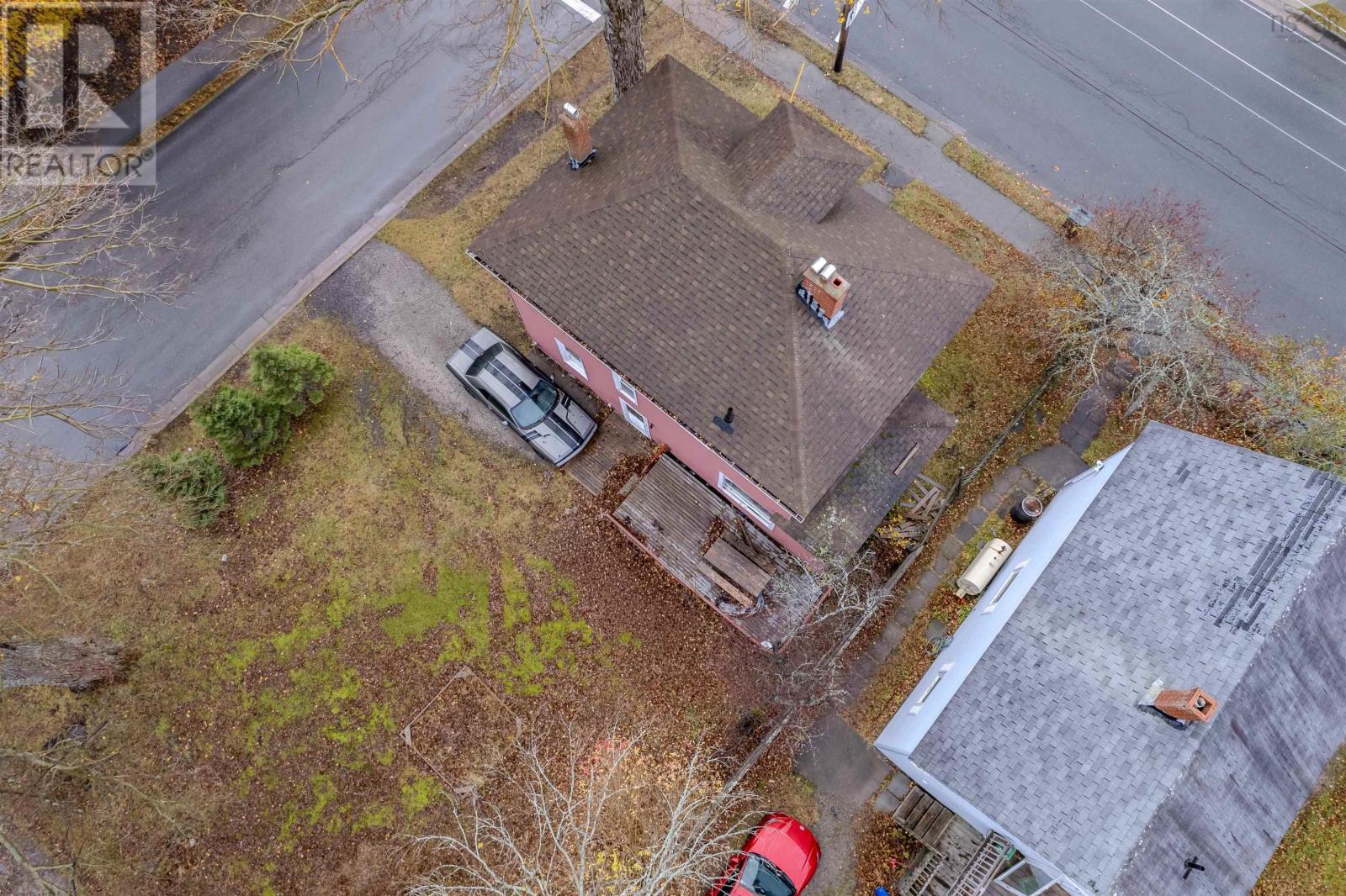 Property 24 of 27 of 71 Sheriff Avenue