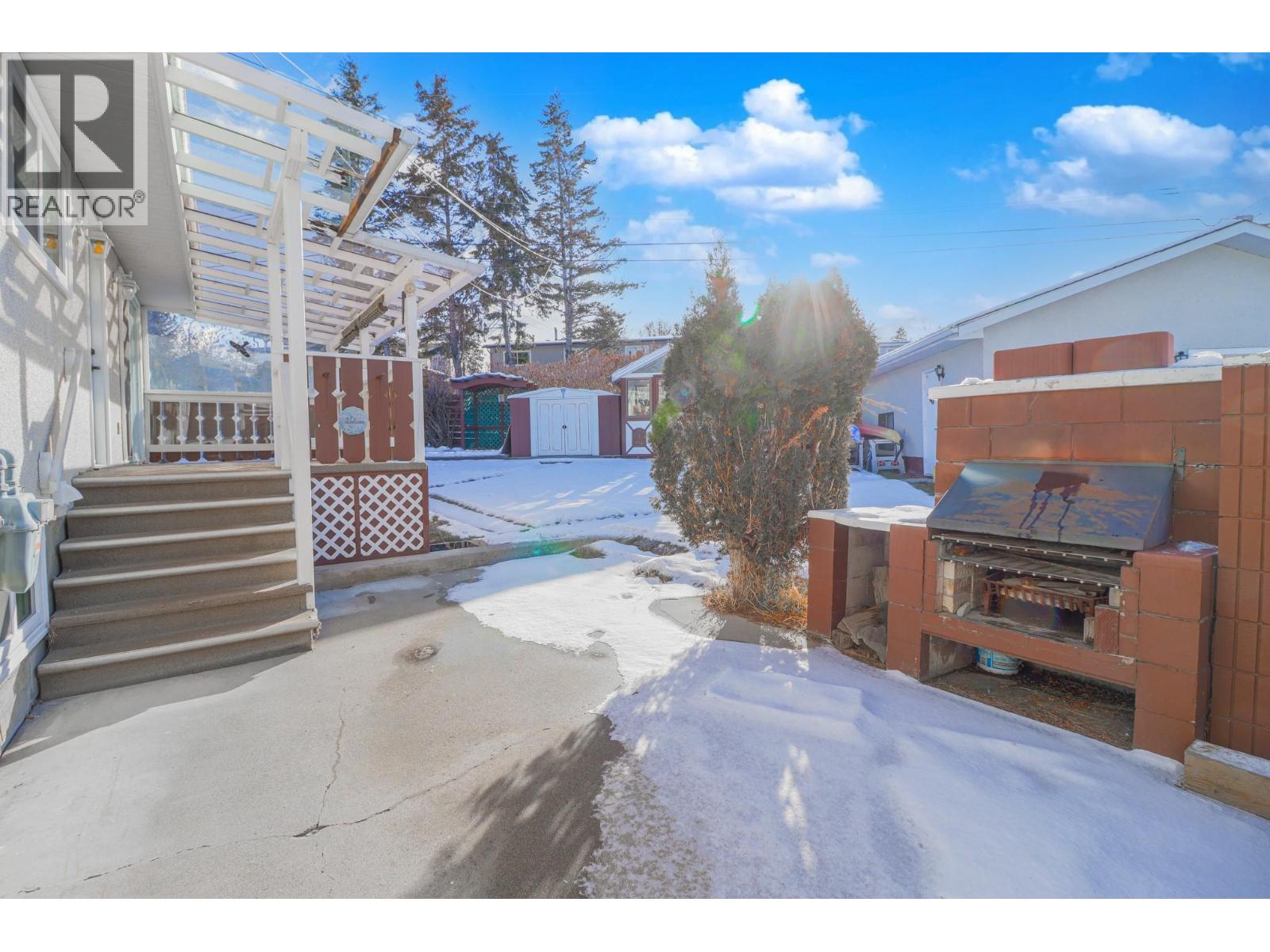 1405 2A Avenue S, Cranbrook