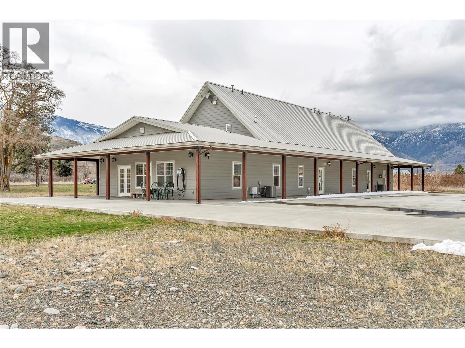 2338 HWY 3, Cawston