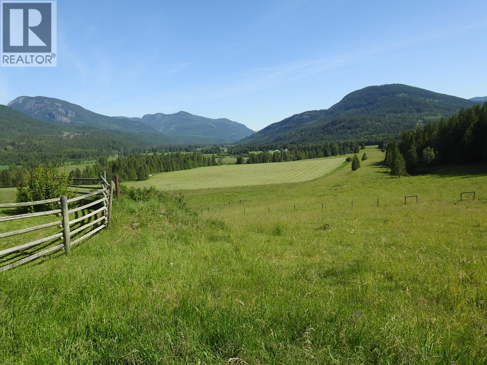 43 Sigalet Road, Lumby