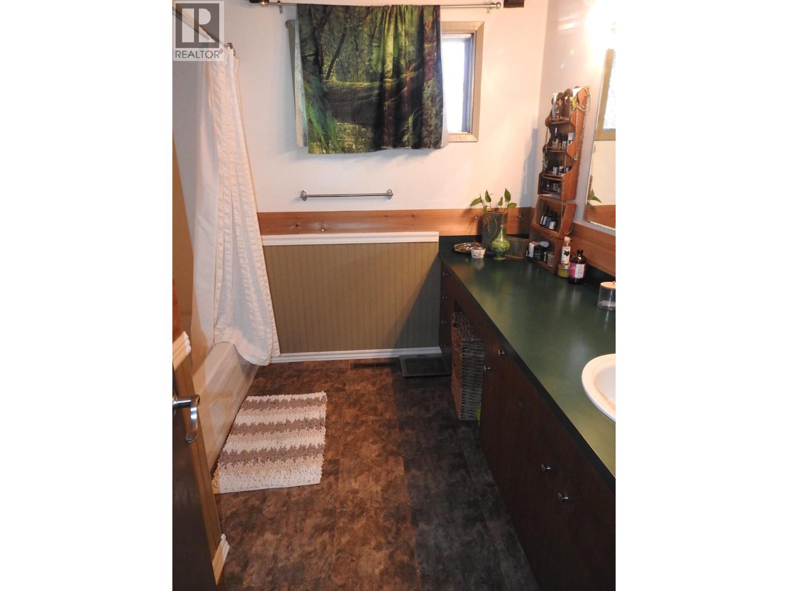 43 Sigalet Road, Lumby