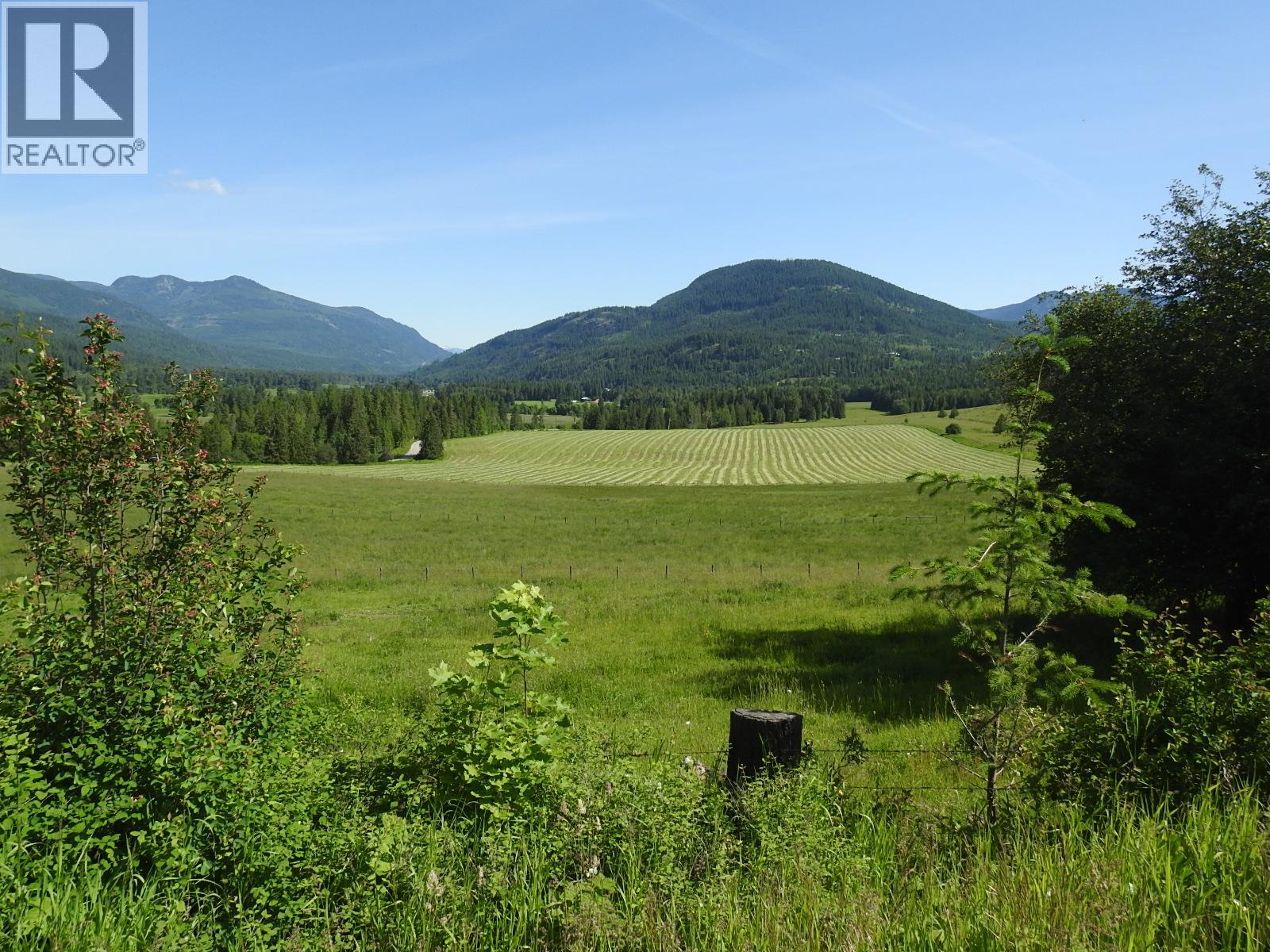 43 Sigalet Road, Lumby