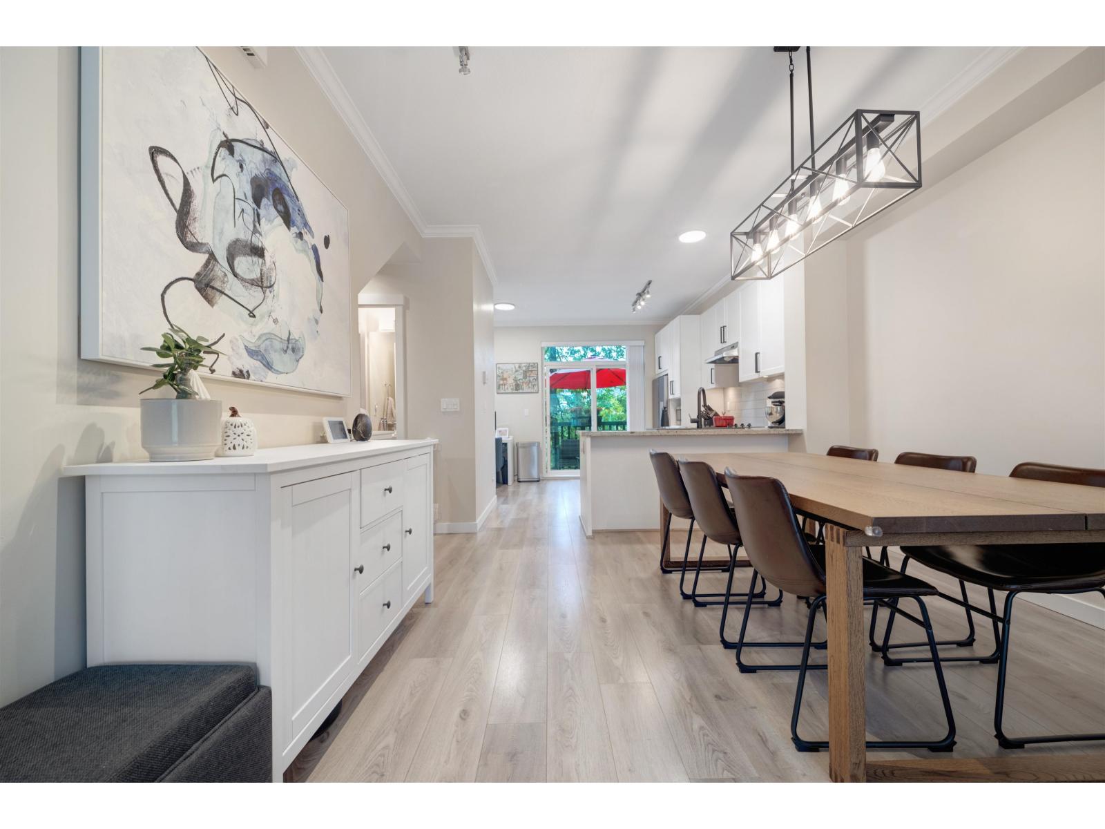 #52-10489 DELSOM Crescent, Delta