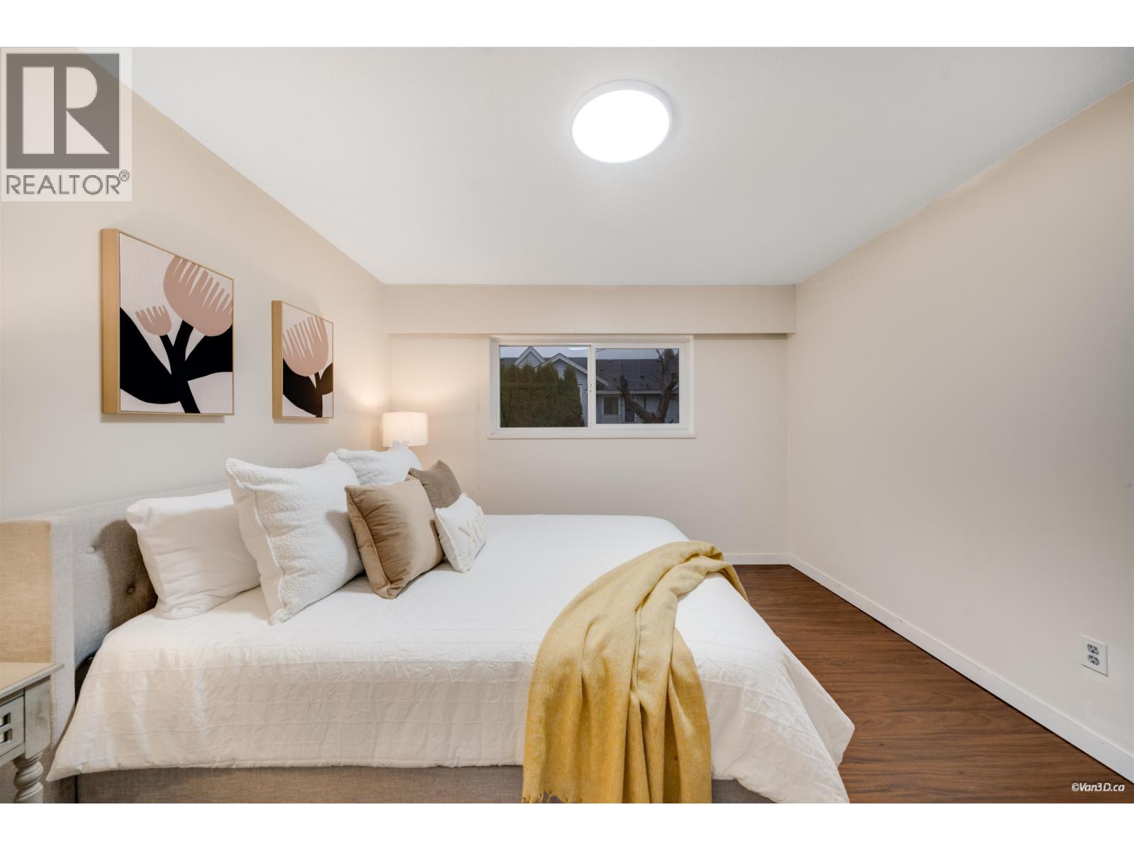 3728 INVERNESS STREET, Port Coquitlam