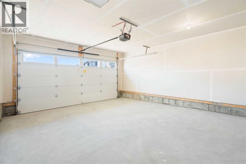 Single Family House Bungalow for Sale in  Marmot Grove NW Glacier Ridge Calgary 