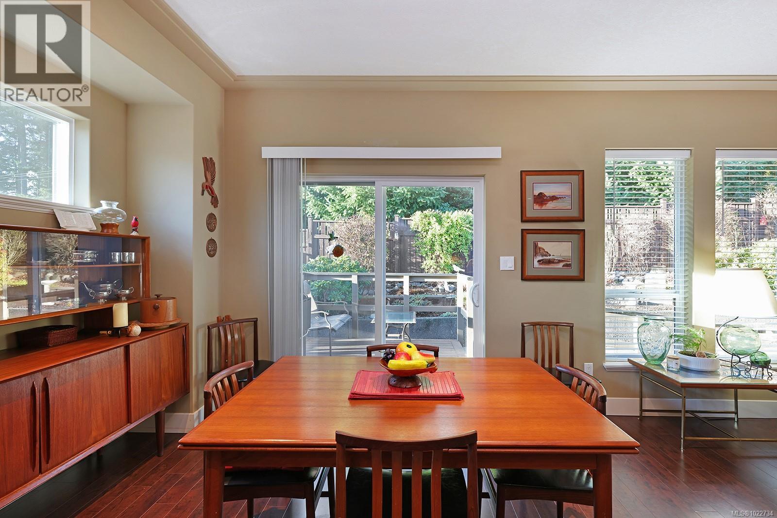 2454 Avro Arrow Dr, Comox