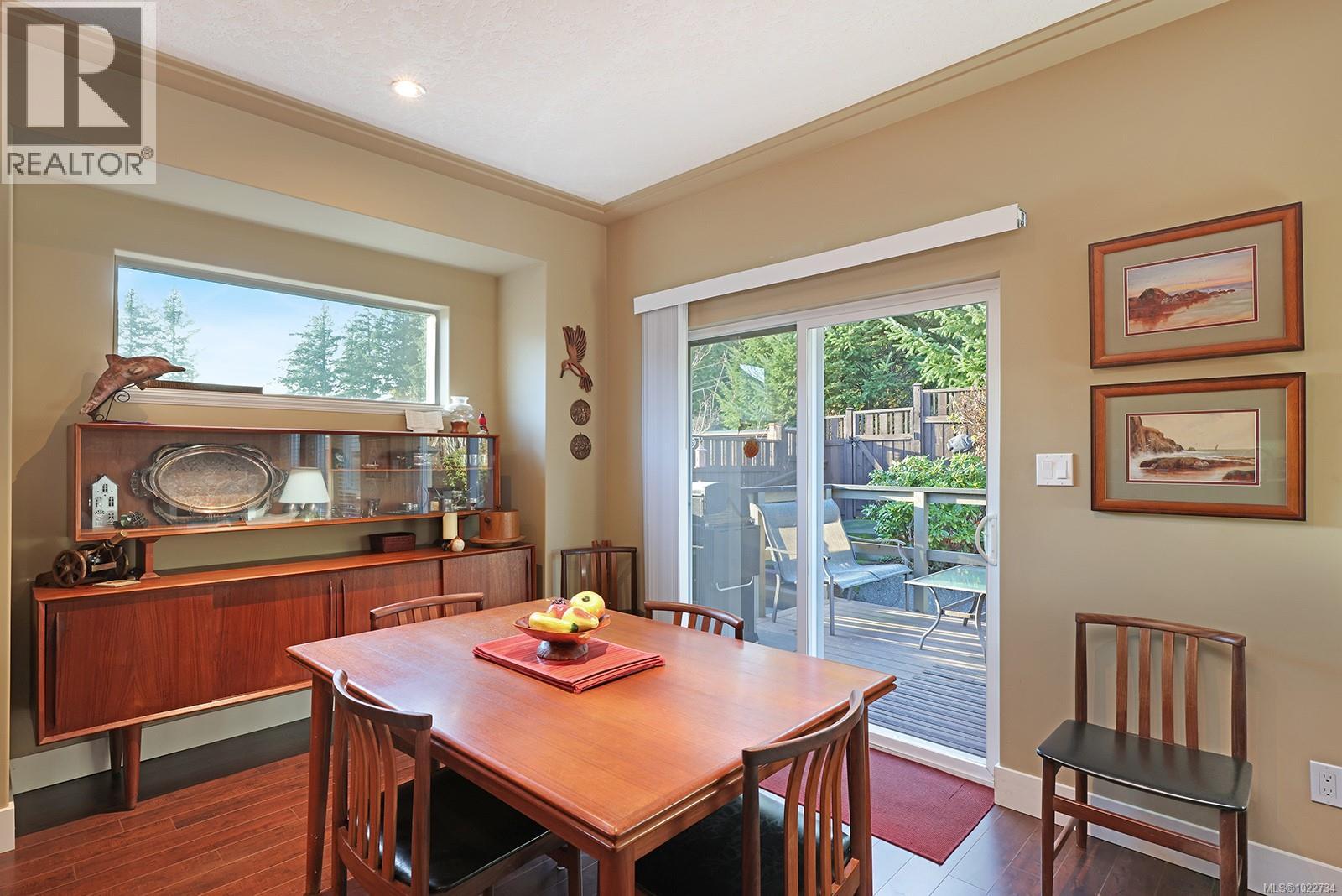 2454 Avro Arrow Dr, Comox