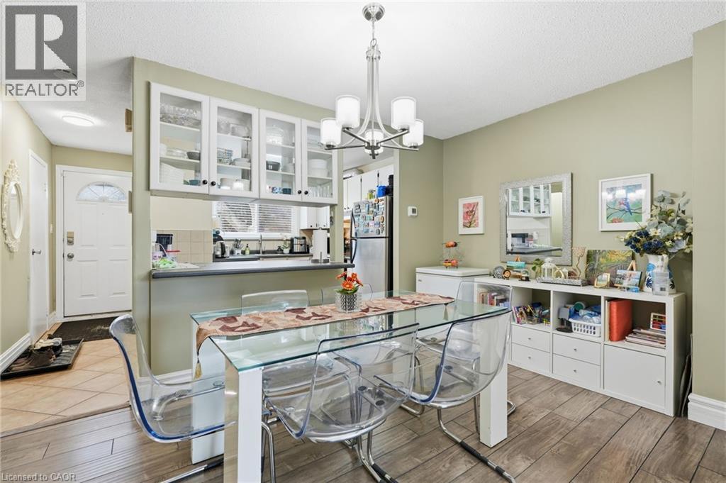 #30 1440 GARTH STREET - 13