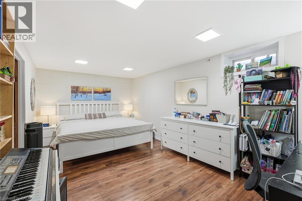 #30 1440 GARTH STREET - 32
