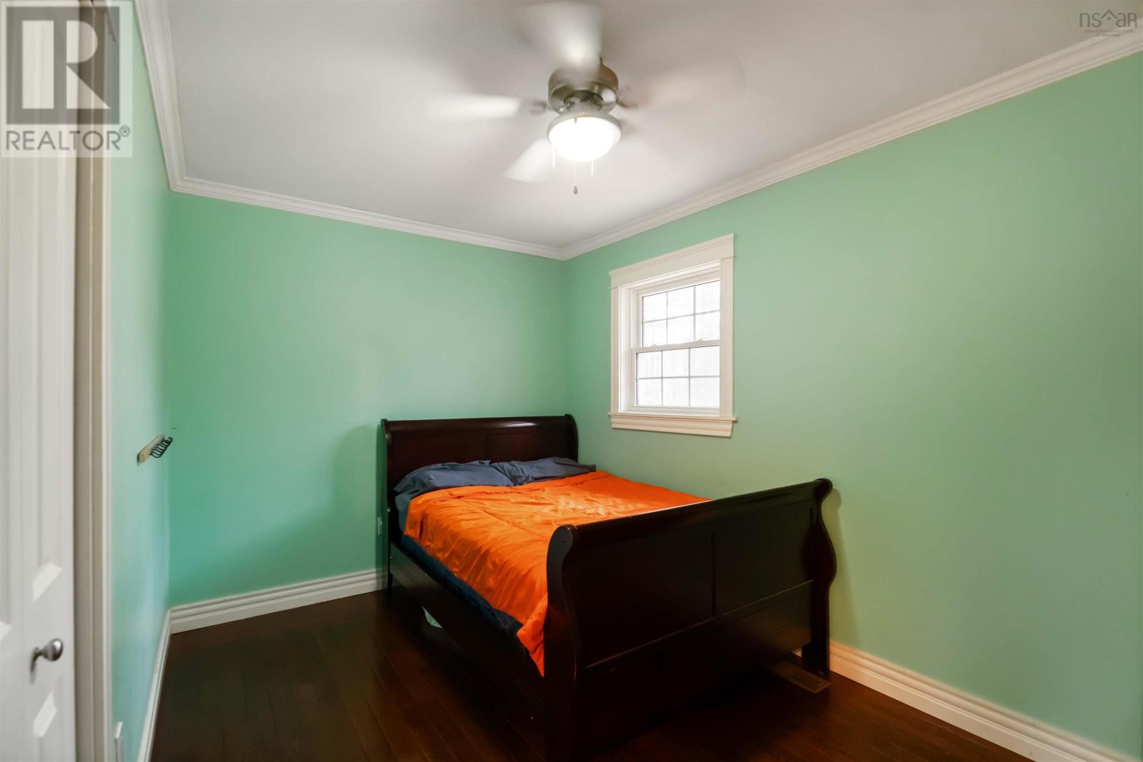 Property 25 of 47 of 95 Bentwood Crescent