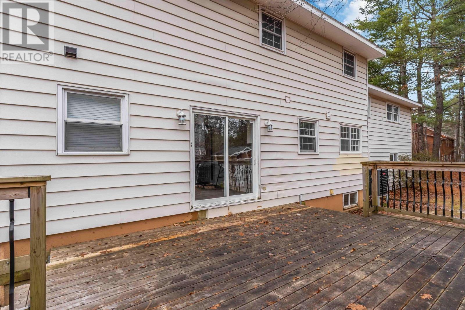 Property 43 of 47 of 95 Bentwood Crescent