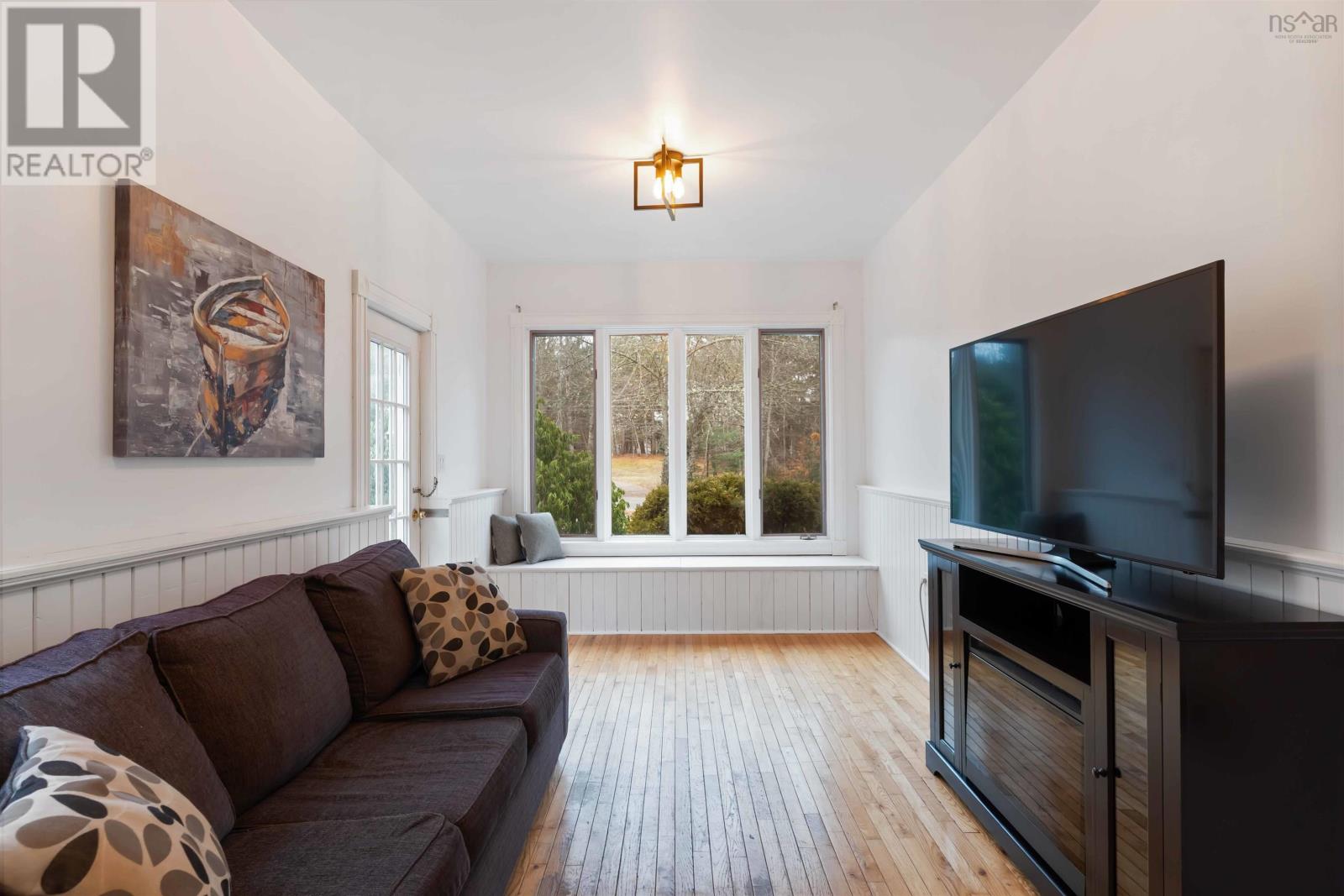 Property 9 of 47 of 95 Bentwood Crescent