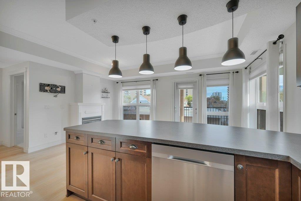 #306 10232 115 ST NW, Edmonton