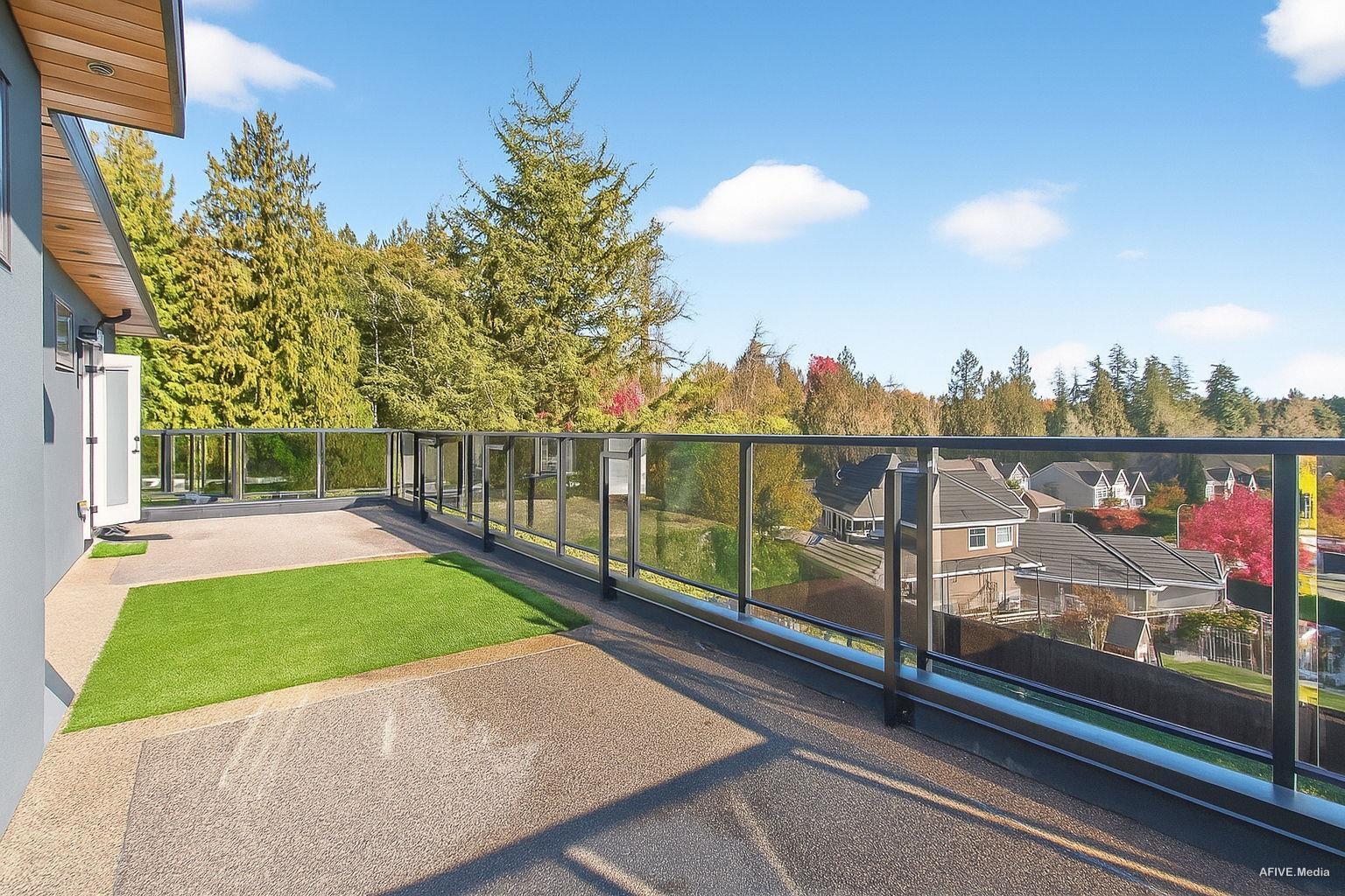 9376 164 STREET, Surrey