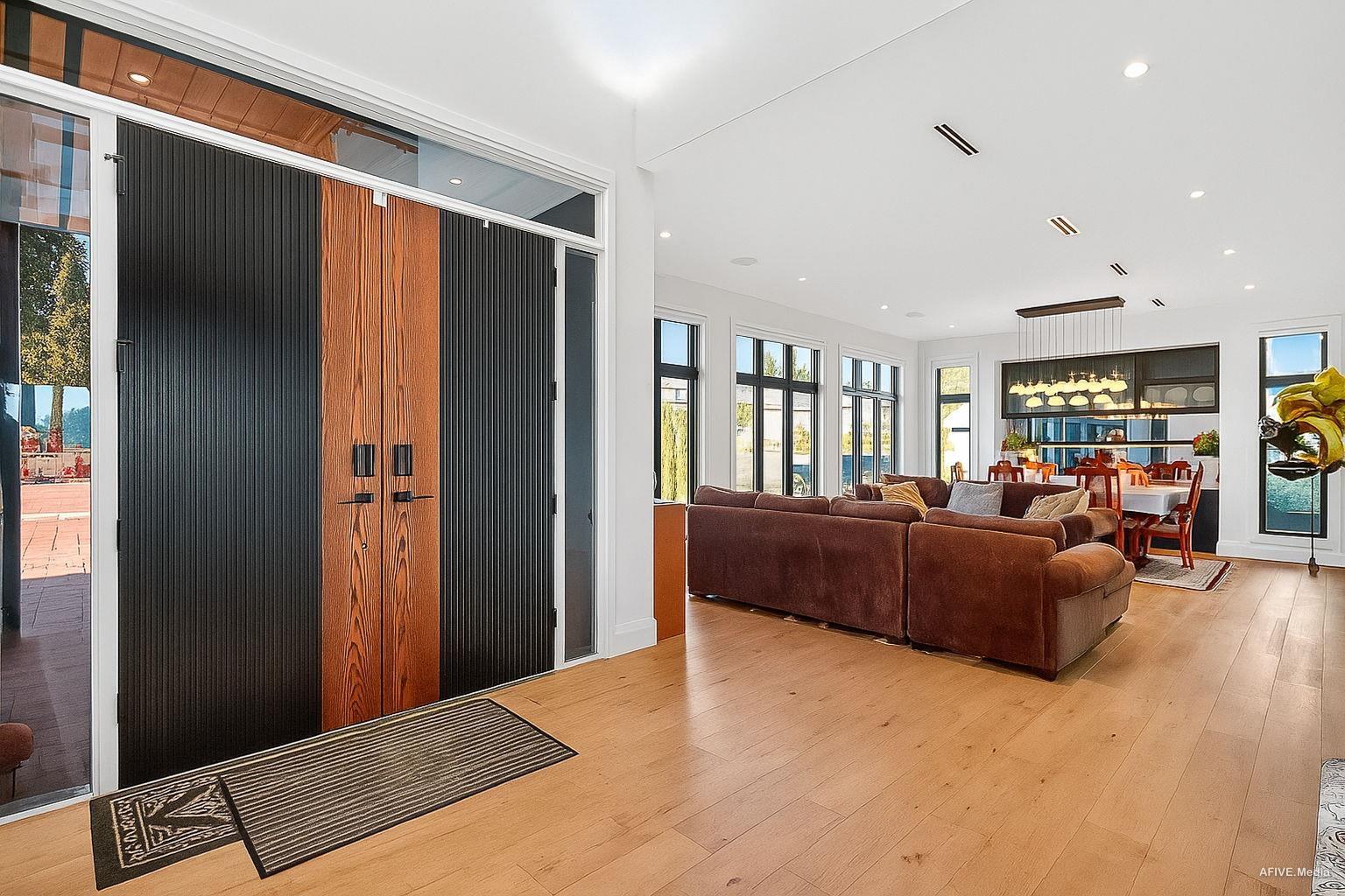 9376 164 STREET, Surrey