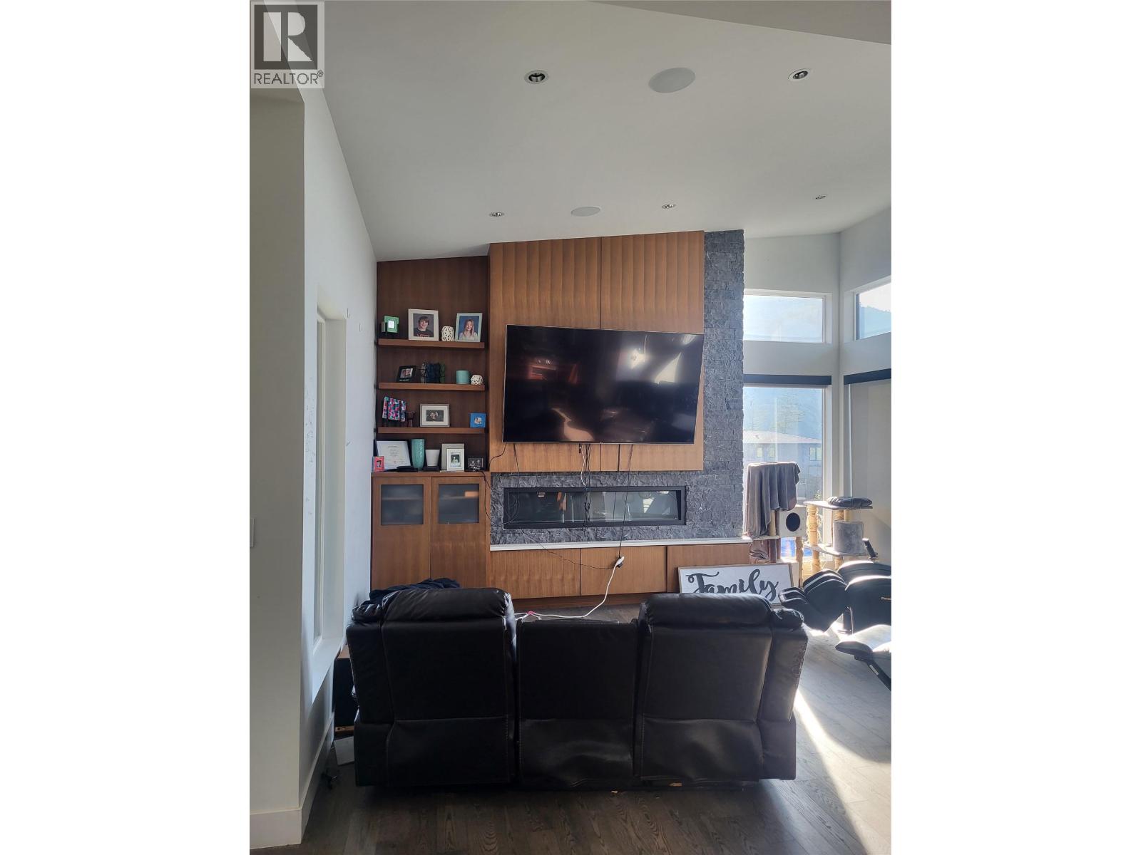 1701 Birkenhead Place, Kamloops