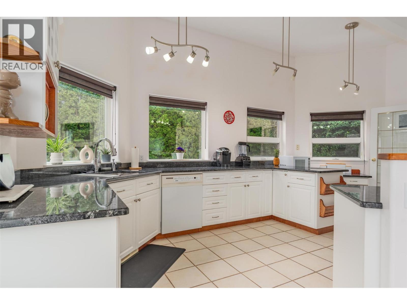 3101 4TH Avenue, Castlegar