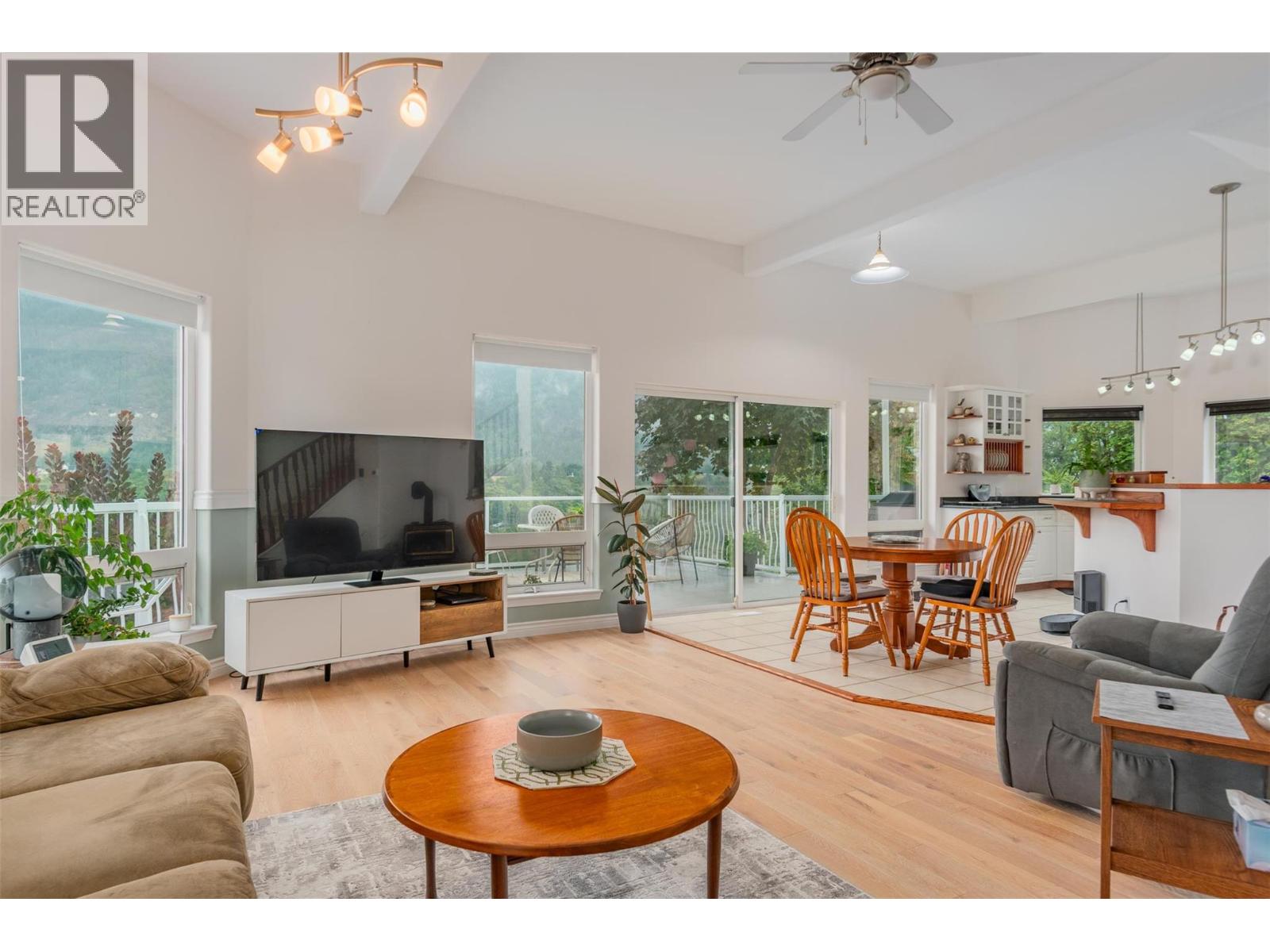 3101 4TH Avenue, Castlegar