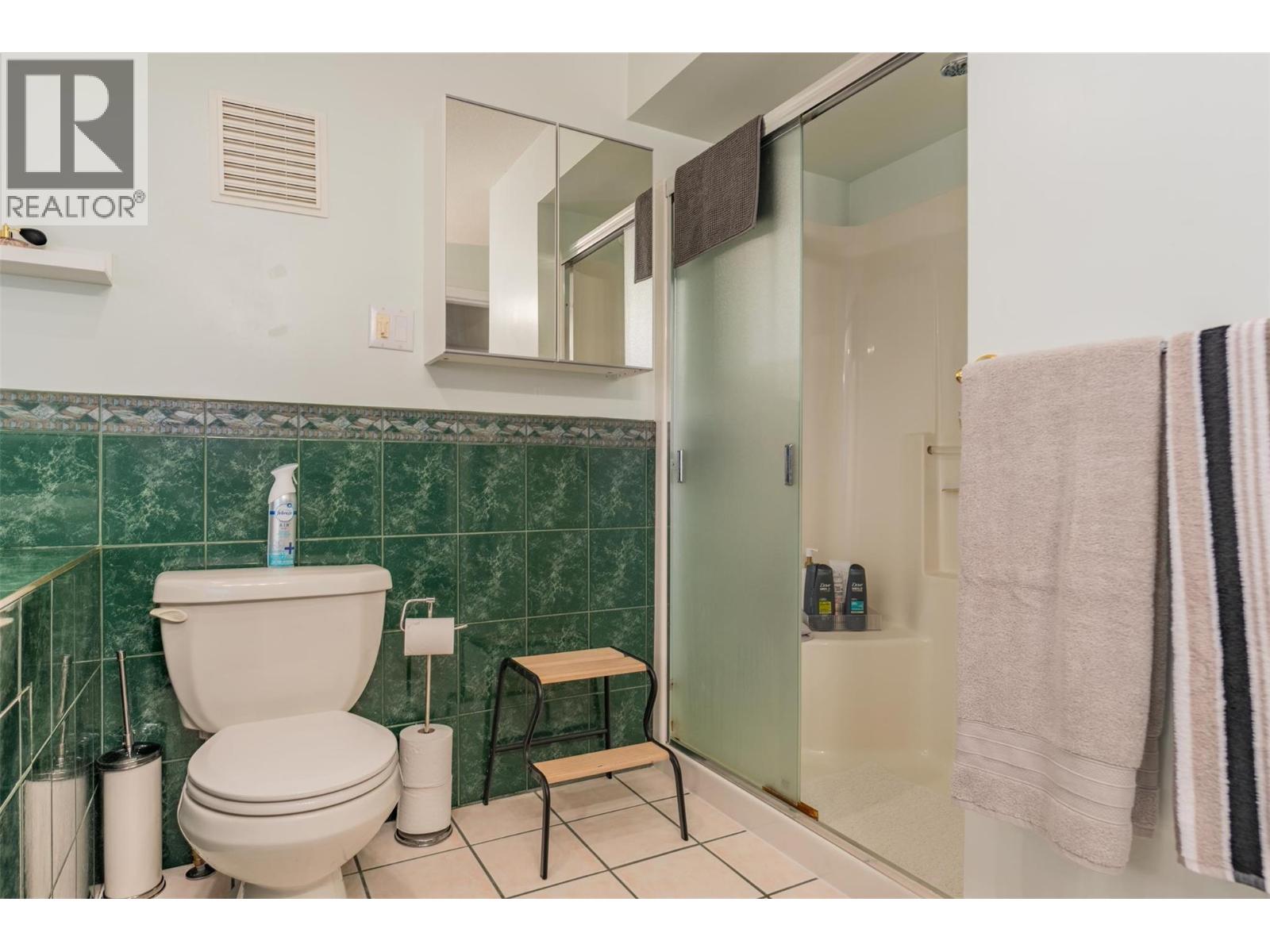 3101 4TH Avenue, Castlegar