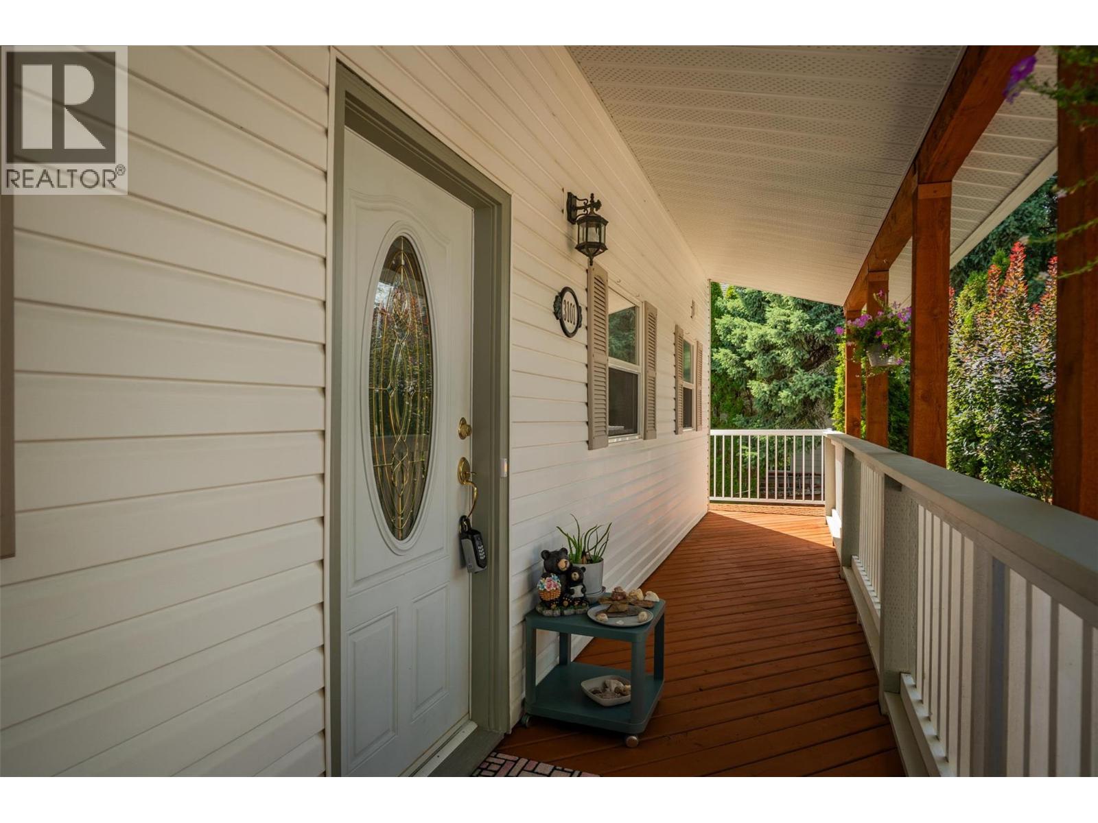 3101 4TH Avenue, Castlegar