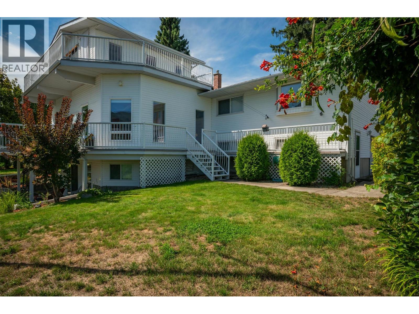 3101 4TH Avenue, Castlegar