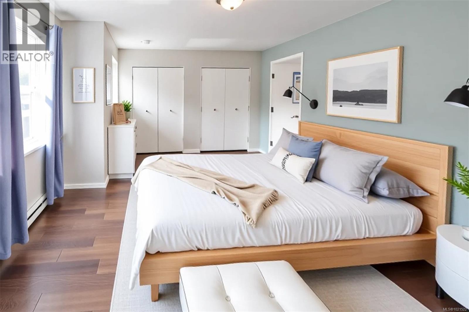 645 Shore Pine Cres, Tofino