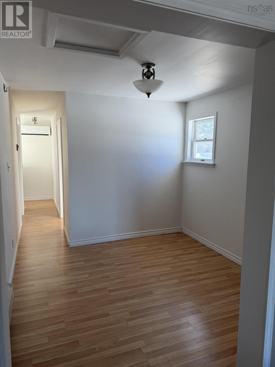 Property 21 of 28 of 223 Durham Road