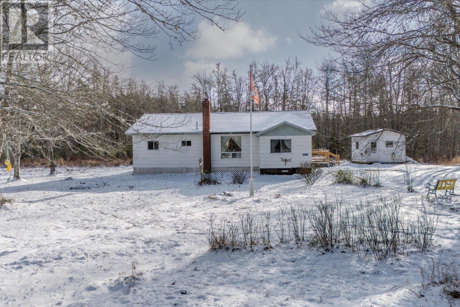 Property 14 of 49 of 4841 Highway 210