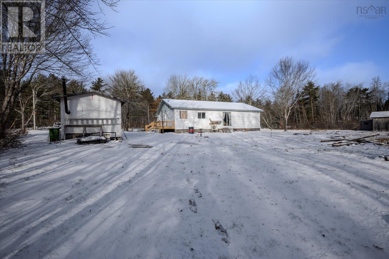 Property 10 of 49 of 4841 Highway 210