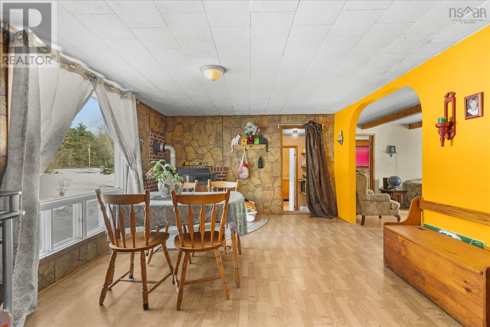 Property 23 of 49 of 4841 Highway 210