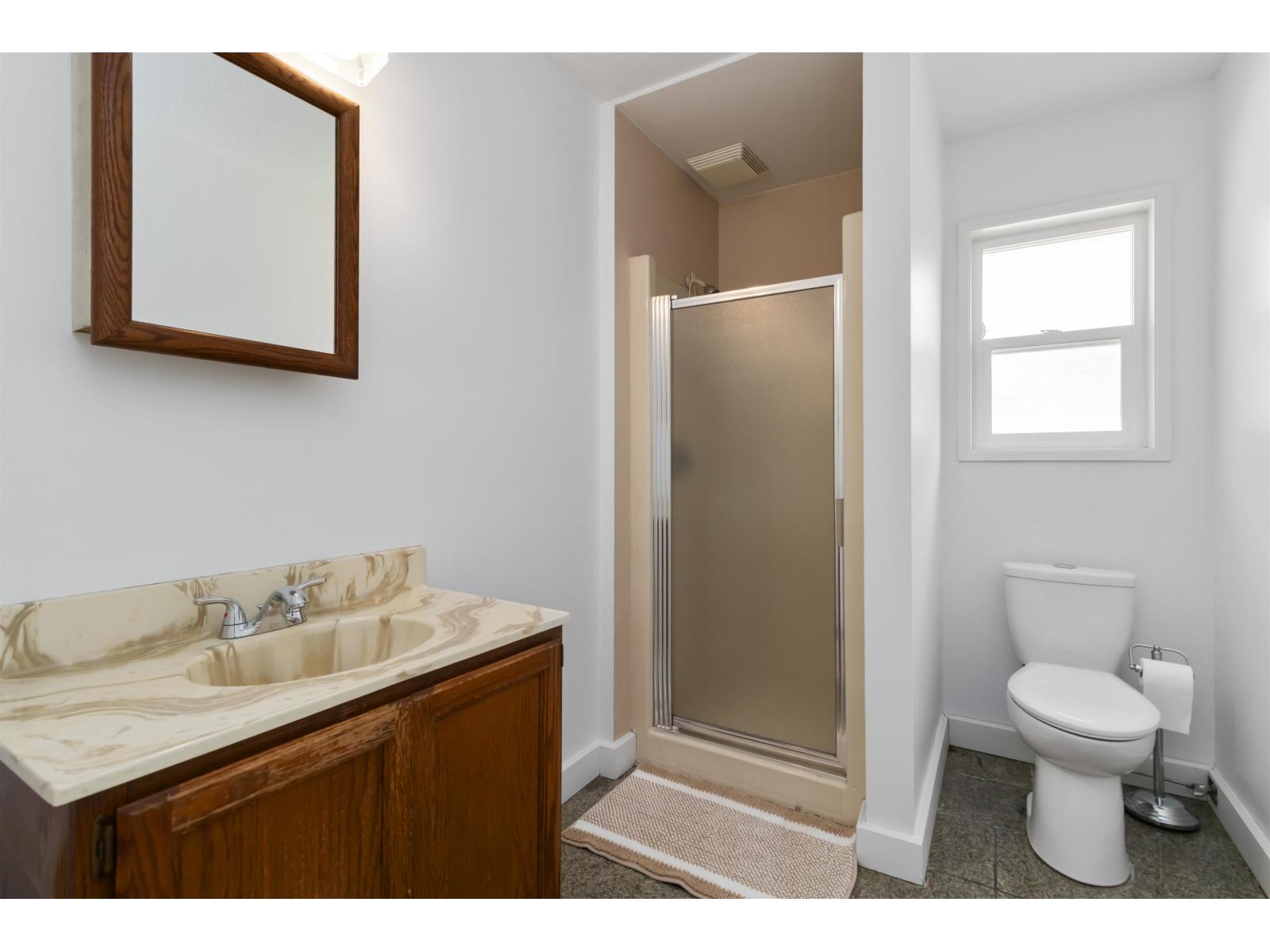 9220 COOTE STREET, Chilliwack Proper East, Chilliwack
