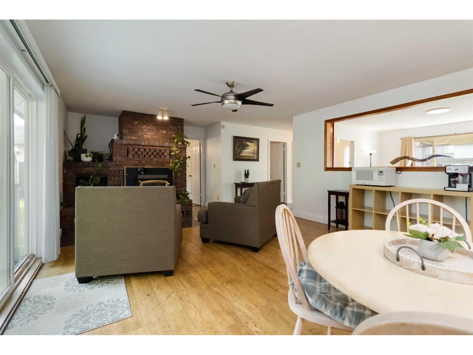 9220 COOTE STREET, Chilliwack Proper East