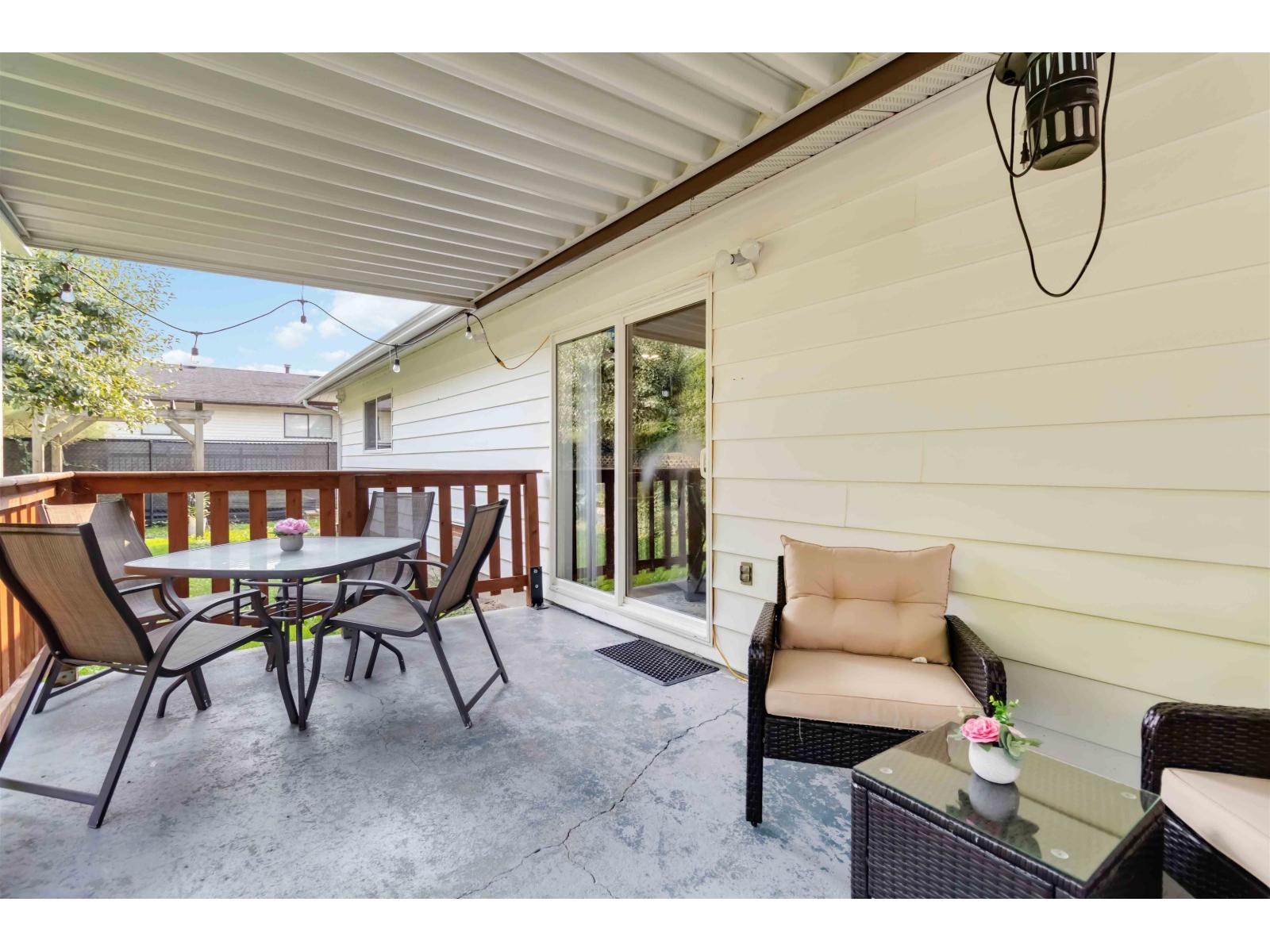 9220 COOTE STREET, Chilliwack Proper East, Chilliwack